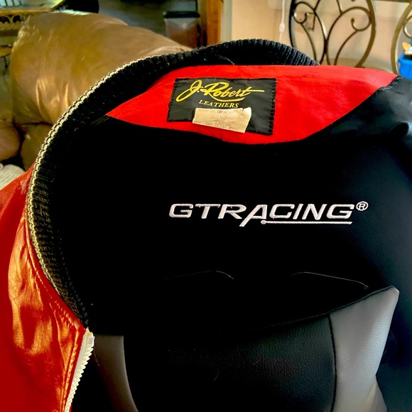 Nice Leather Jacket with racing stripes down each arm - Picture 1 of 6